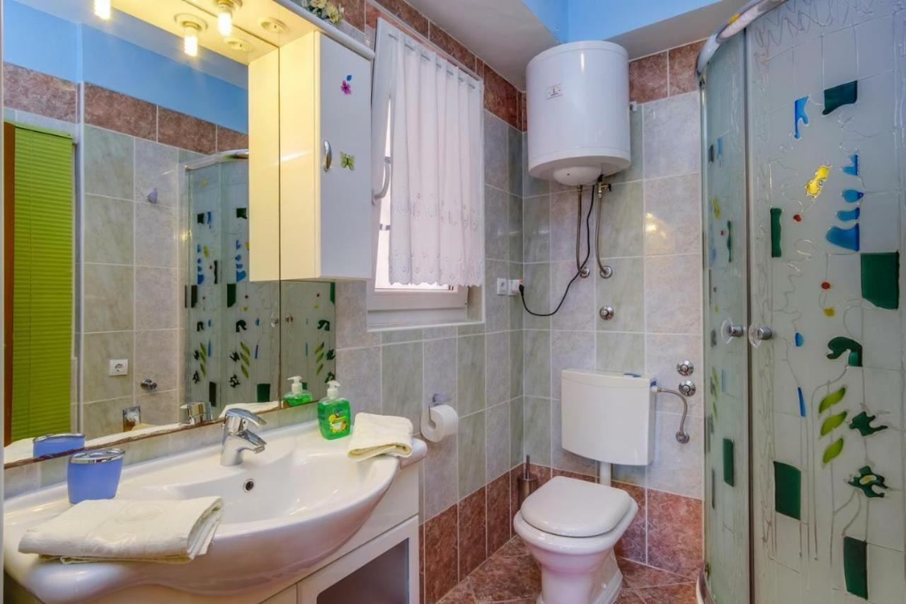 Aquamare Hotel Mali Losinj Exterior photo